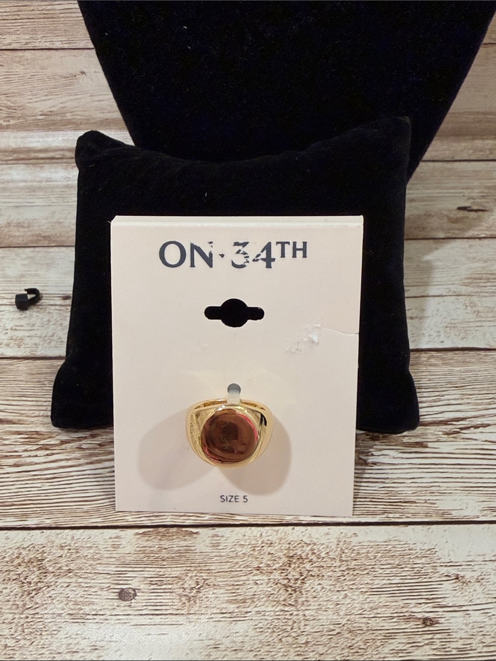 ON 3·4TH Gold-Tone Ring with Brown Cabochon - Size 5 NEW